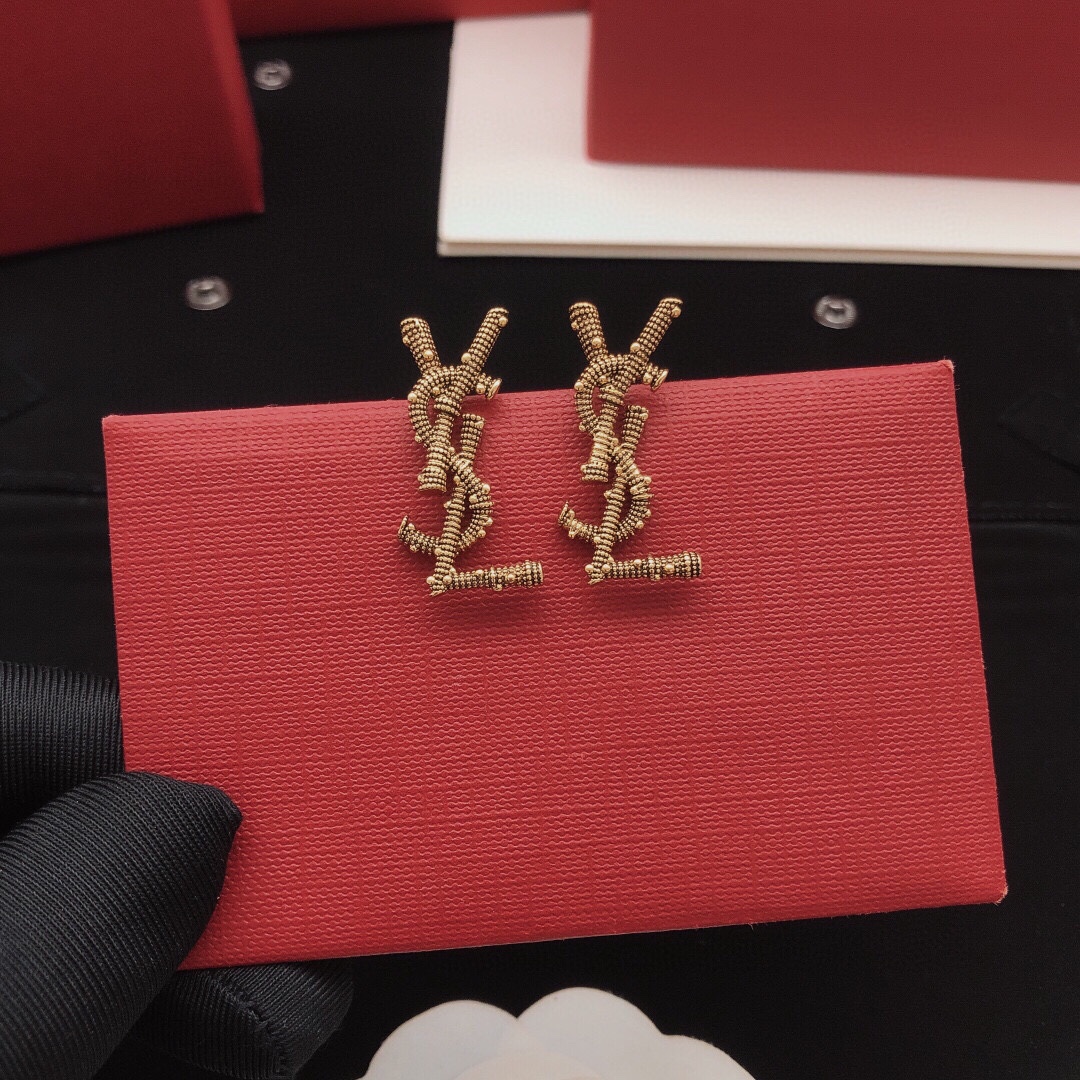 Saint Laurent YED0047 Cassandre Monogram Stud Earrings earrings antique gold tone metal no gemstones 3 5cm length
