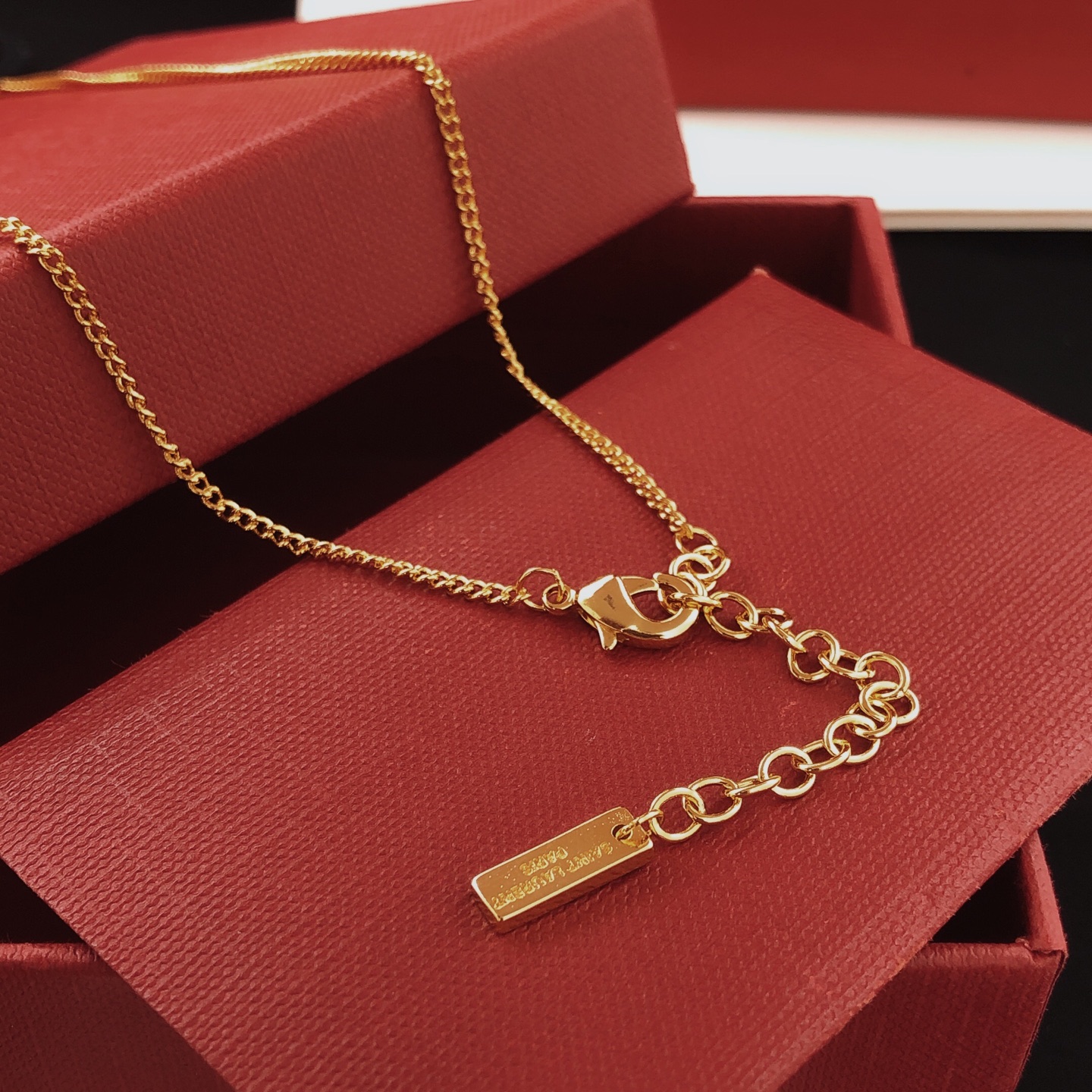 Saint Laurent Cassandre Monogram Pendant Necklace necklace gold-tone metal no gemstones 45cm with 5cm extender