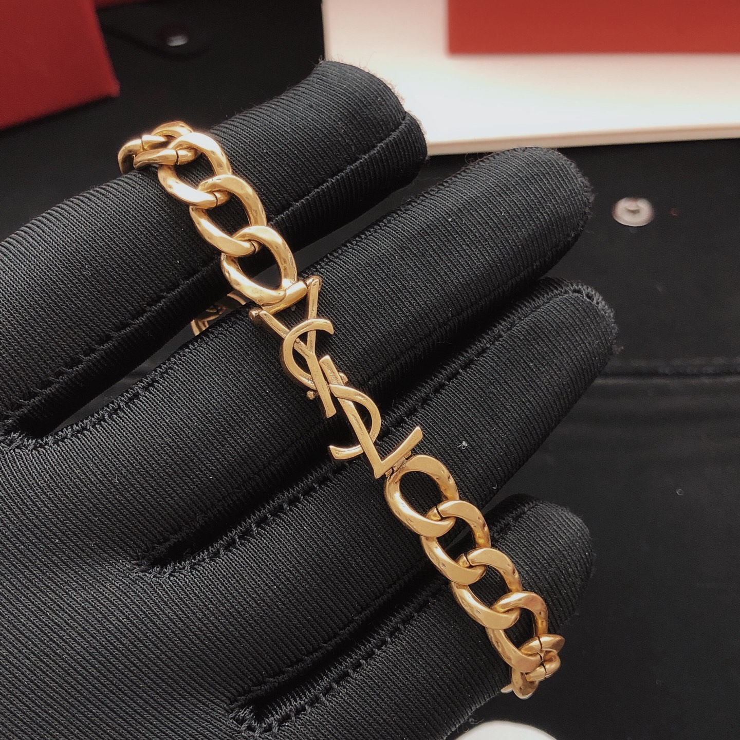 Saint Laurent Cassandre YSL Logo Curb Chain bracelet vintage gold tone metal no accent stones 19cm