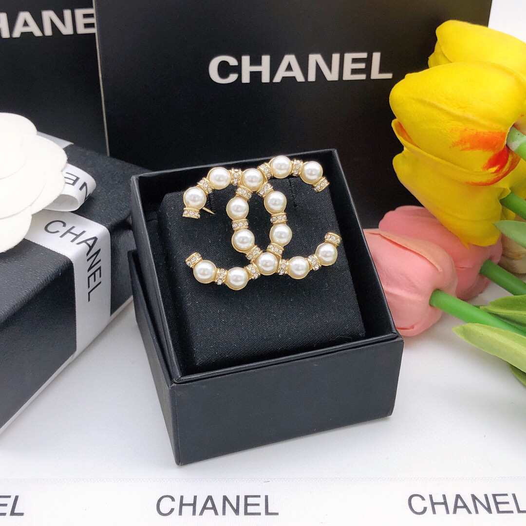 Chanel CC Pearl Crystal Brooch brooch gold tone metal white faux pearl clear crystal 3 5cm width