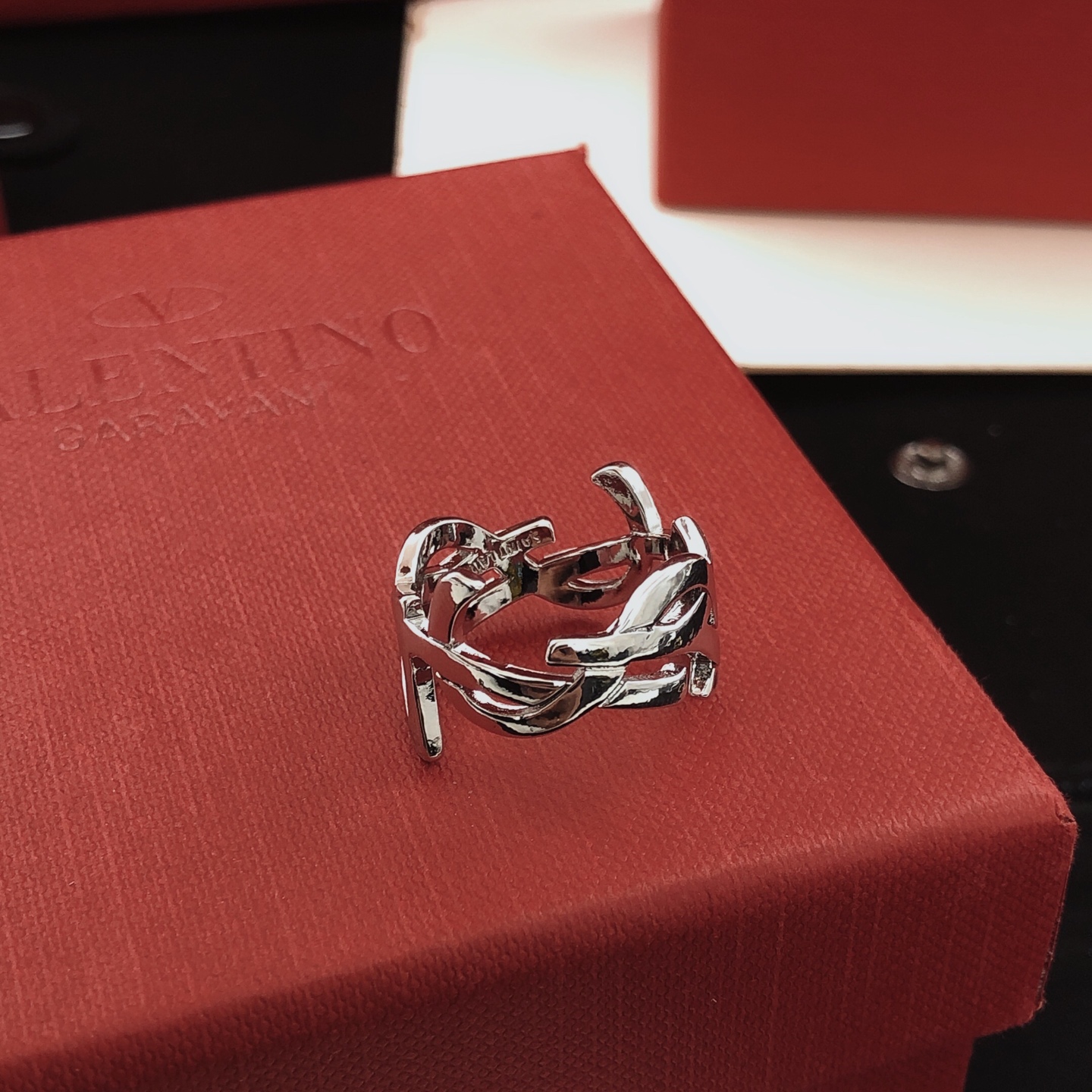 Saint Laurent YSL Monogram Openwork Ring ring silver-toned metal no accent stones US 7