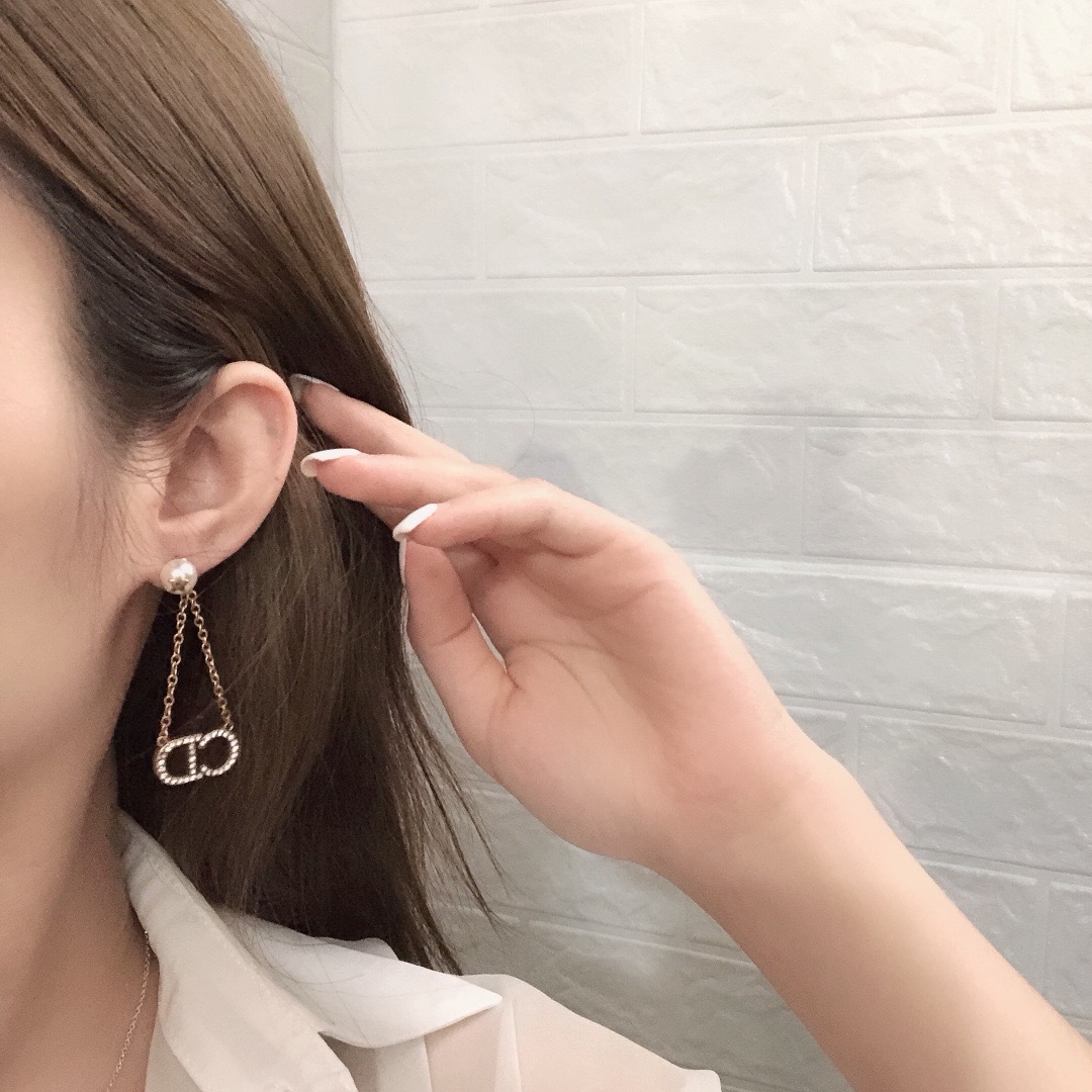 Dior CD Logo Pearl Drop earrings vintage gold metal white pearl clear crystal 4 5cm drop length