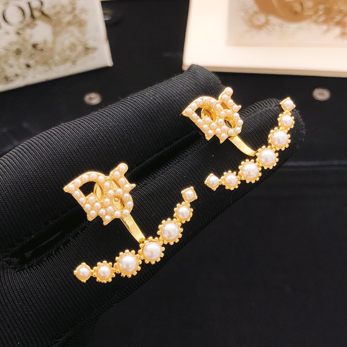 Dior DED0340 Pearl Logo Ear Cuff Earrings earrings Gold-tone metal with white faux pearls One Size