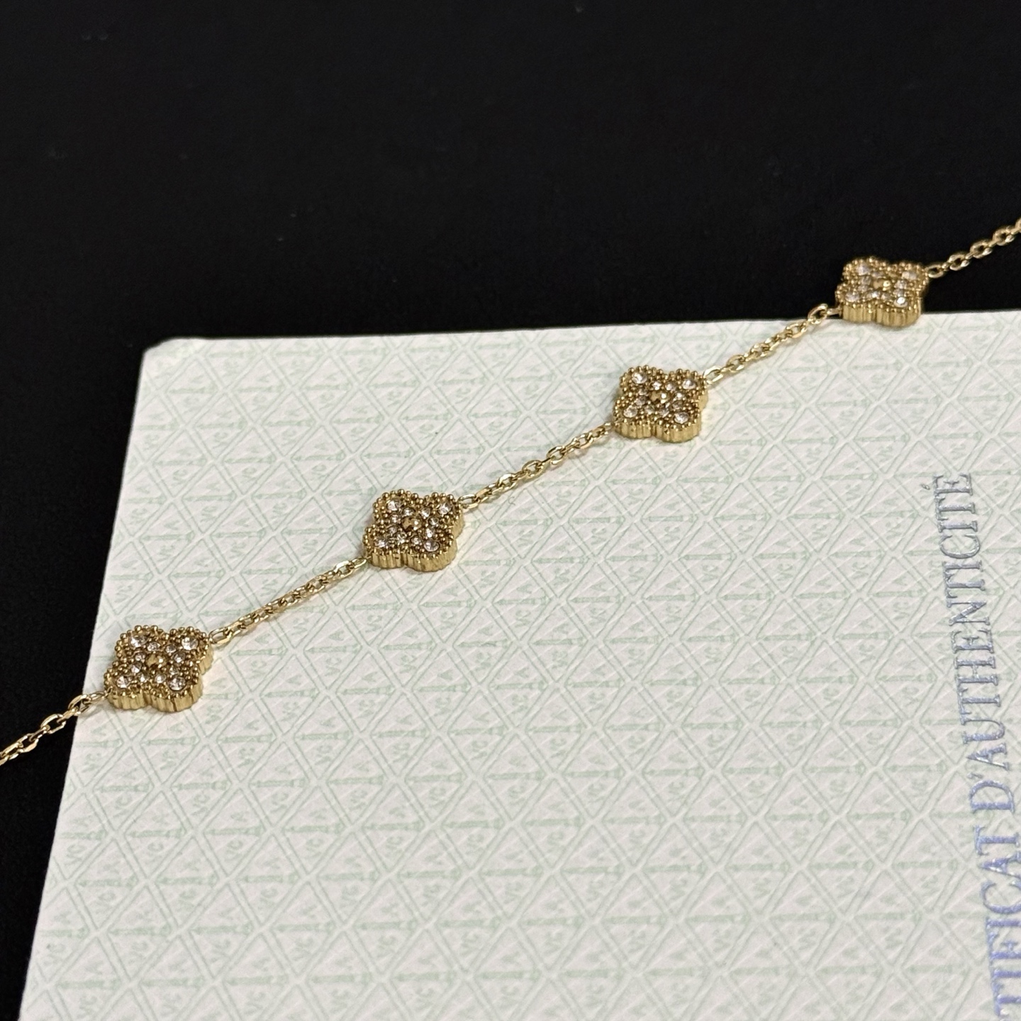 Van Cleef Arpels Sweet Alhambra bracelet yellow gold metal with clear diamond accents 17cm with 2cm extension chain