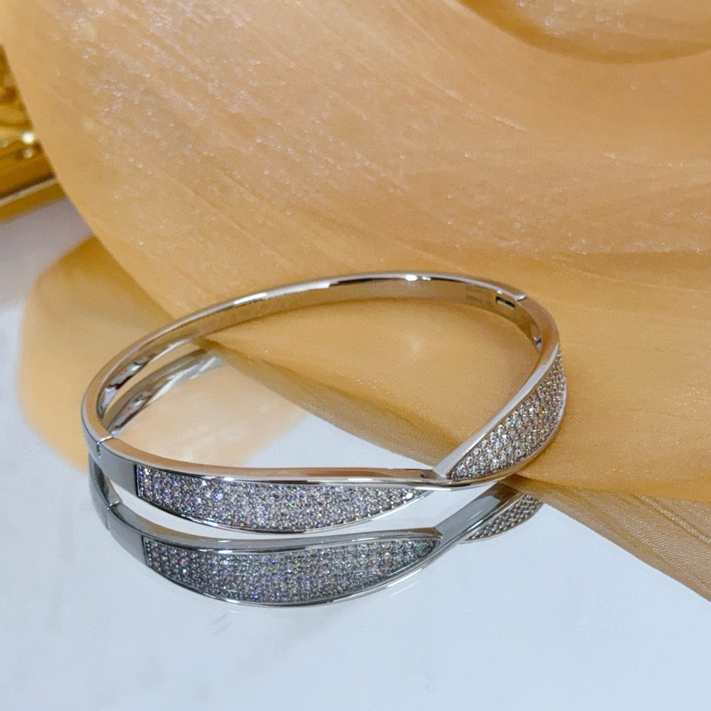 Piaget Possession bracelet white gold diamond 17cm