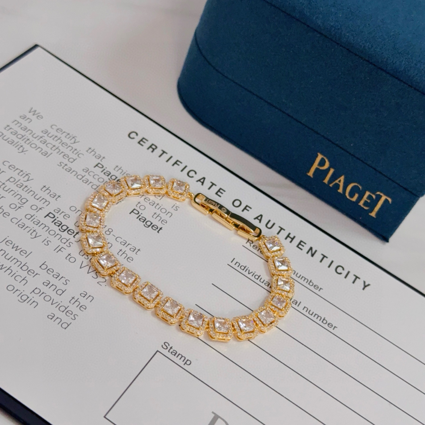 Piaget Square Diamond Tennis Bracelet bracelet Yellow gold with clear faceted gemstones 18cm