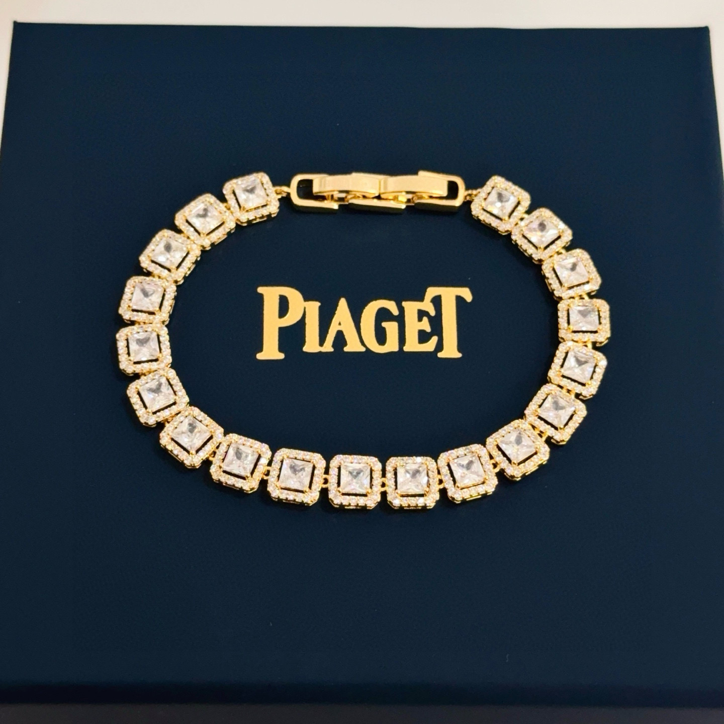 Piaget Square Diamond Tennis Bracelet bracelet Yellow gold with clear faceted gemstones 18cm