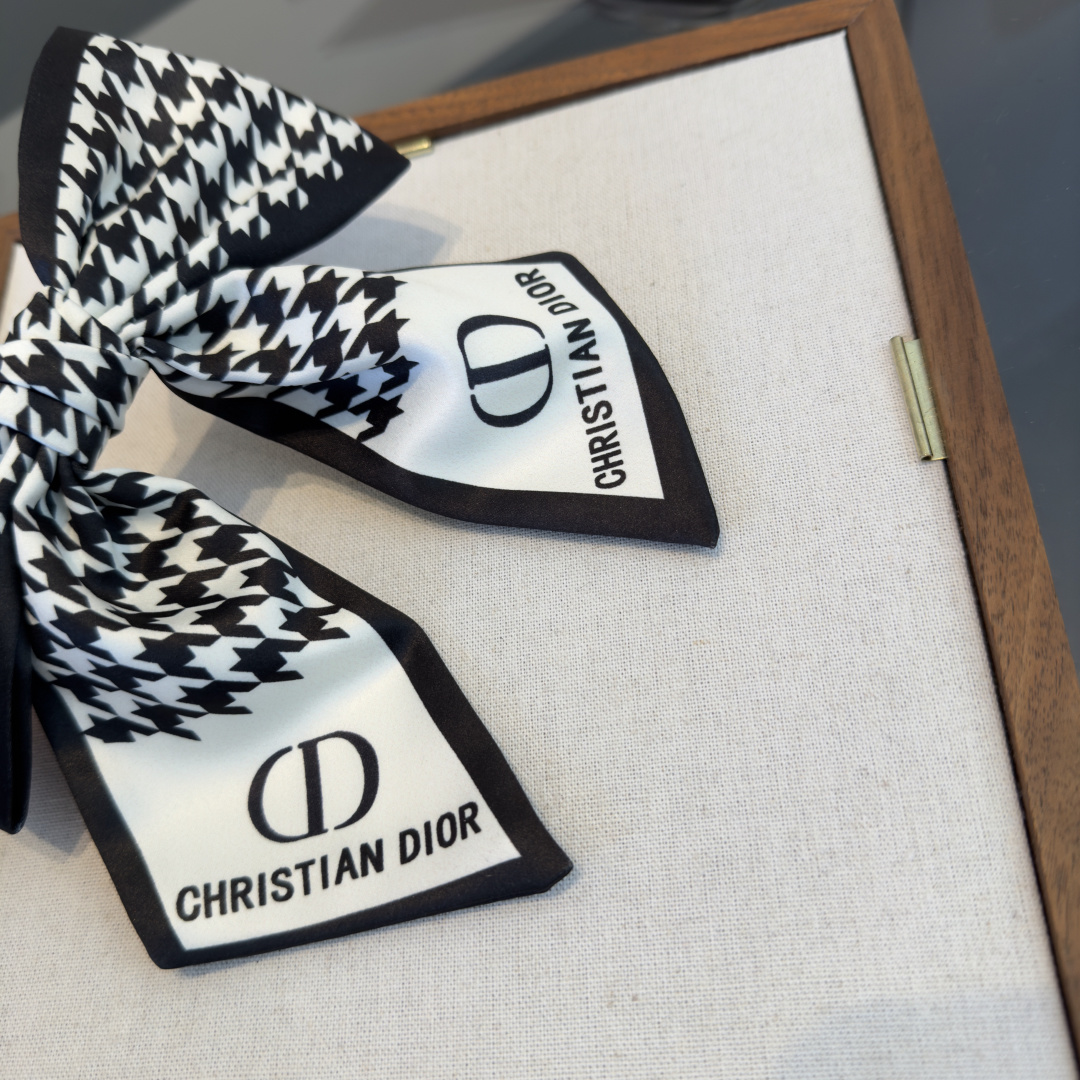 Christian Dior CD Logo Houndstooth Bow Hair Accessory brooch black and white houndstooth printed silk with black printed CD logo and Christian Dior text 12cm width 15cm length