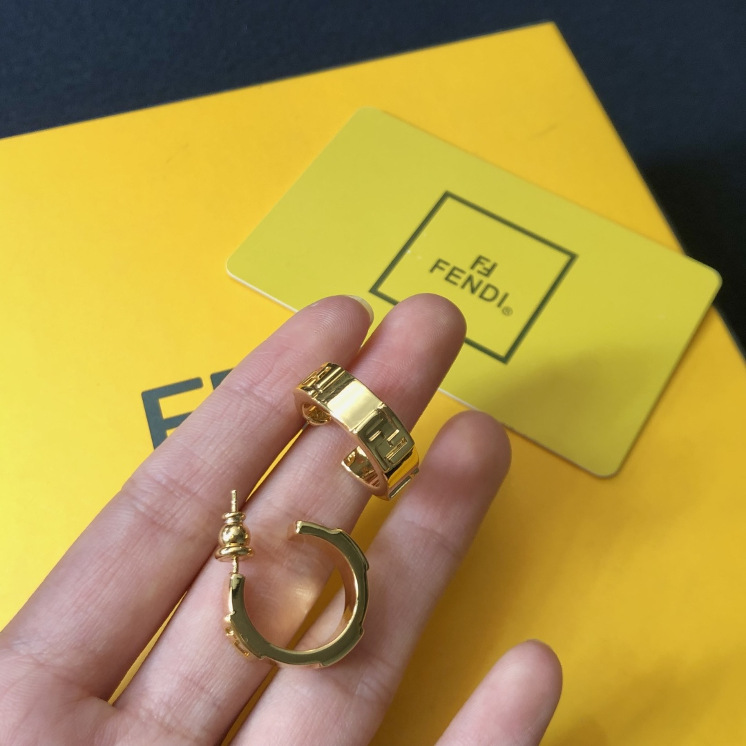 Fendi FF Logo Hoop Earrings earrings gold-tone metal no additional gemstones 1 8cm outer diameter
