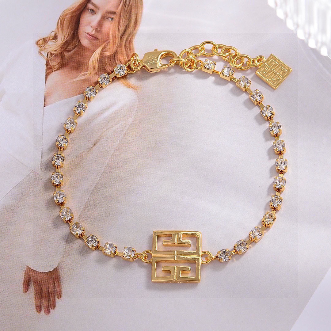 Luxury necklace
