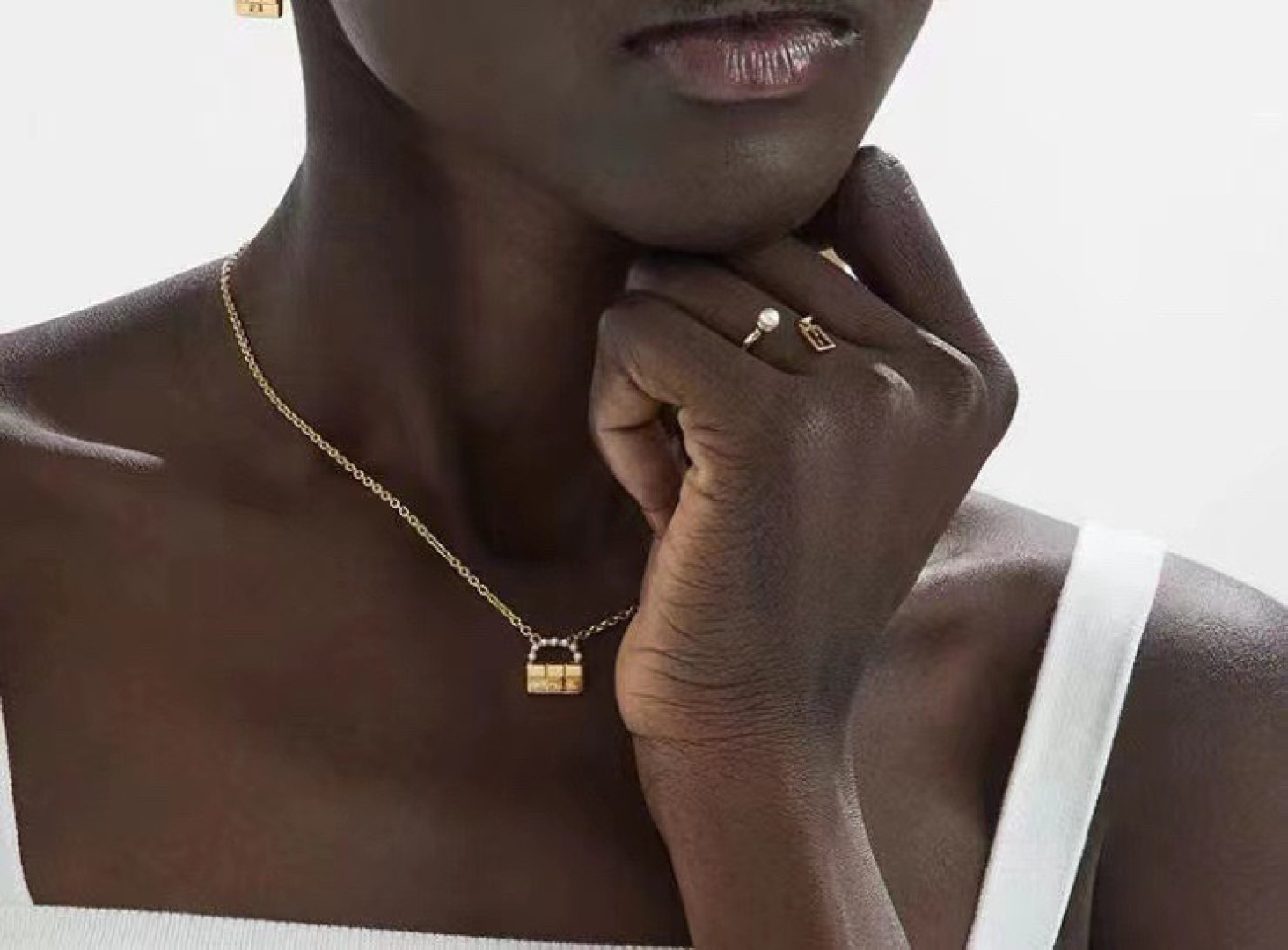 Luxury necklace
