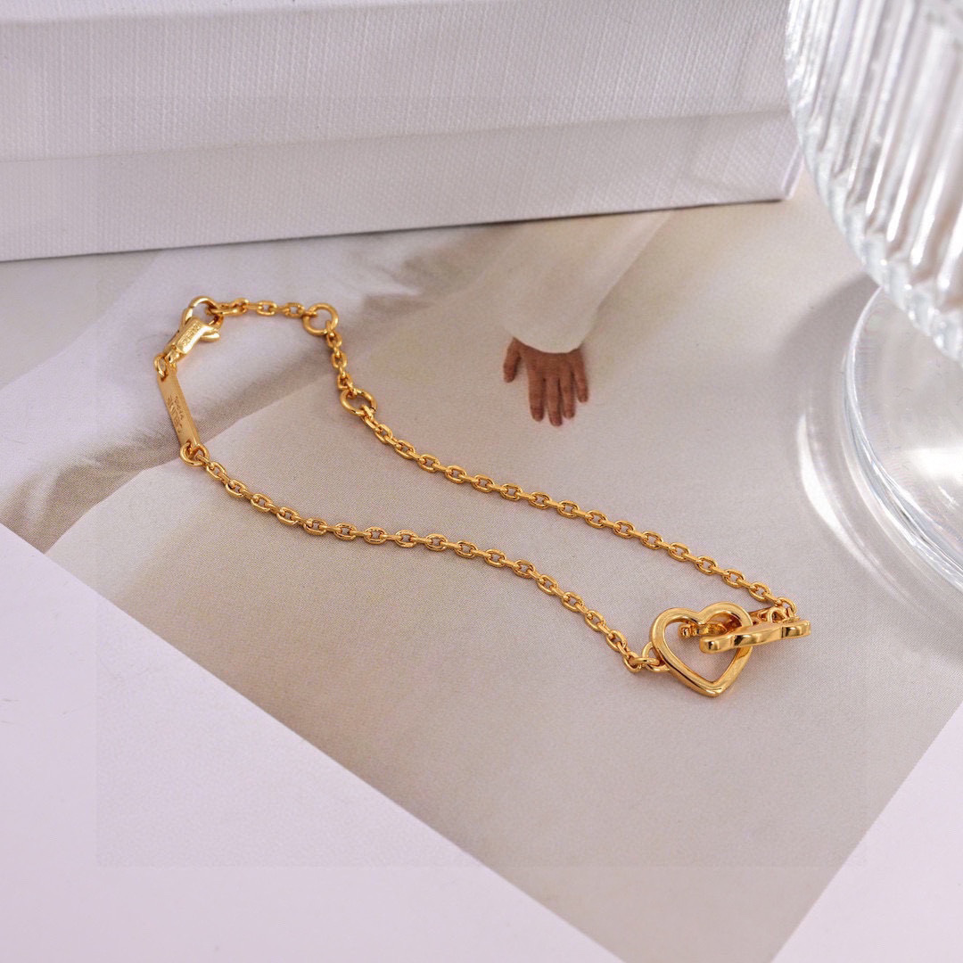 Celine Coeur Triomphe Heart necklace gold tone brass 42cm adjustable to 40cm