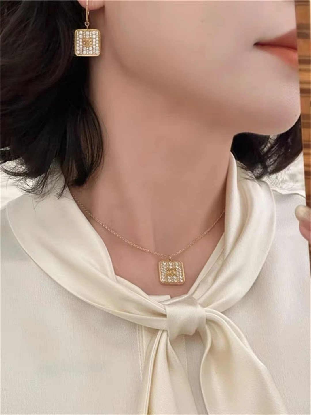 Celine PRECIOUS Triomphe Square Crystal earrings Gold-tone metal with clear crystal pave Silver-tone metal with clear crystal pave 2 5cm drop length