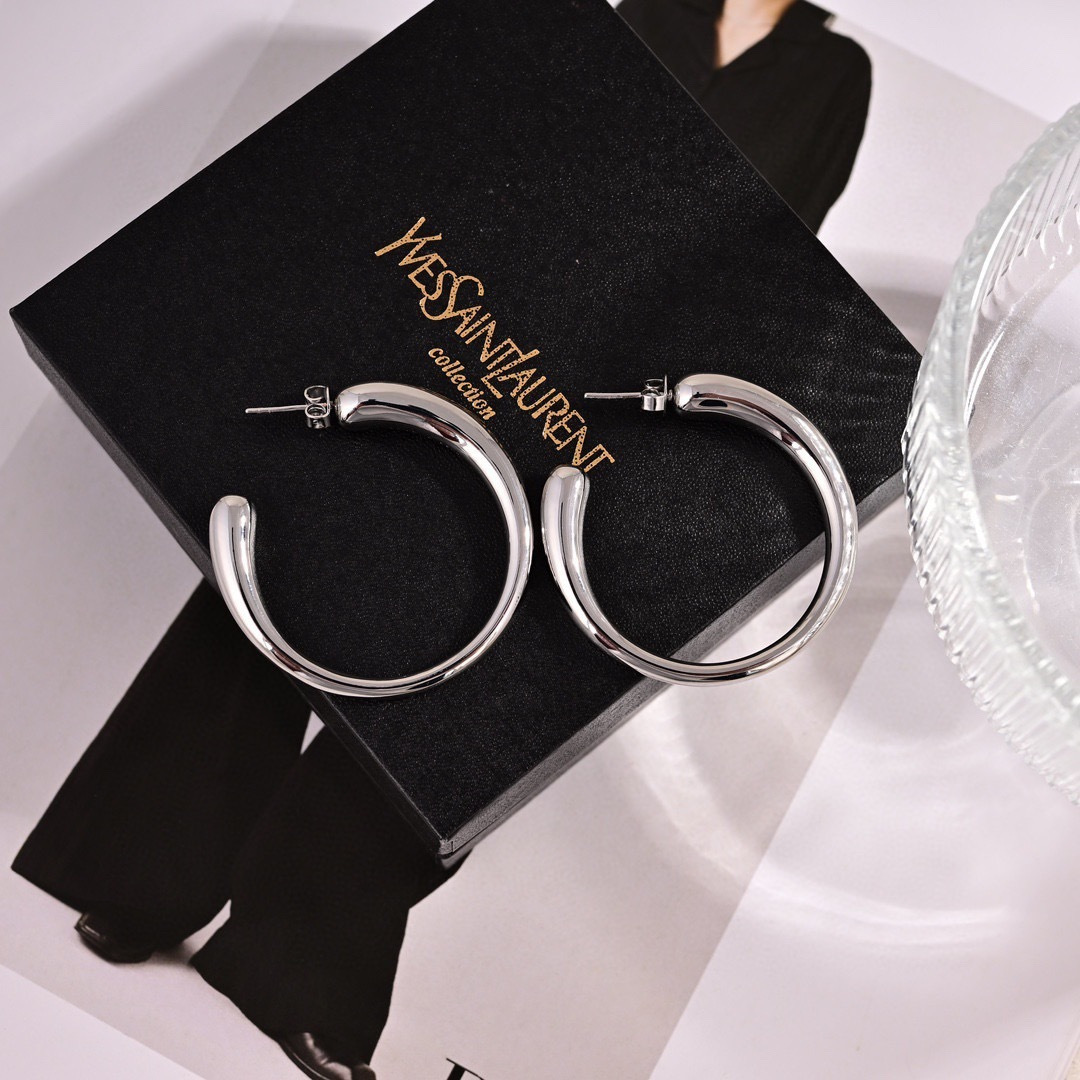 Saint Laurent 1961 Chunky Open Hoop earrings Polished gold-tone metal polished silver-tone metal no gemstones 40mm outer diameter