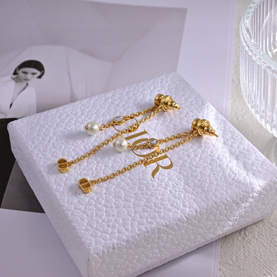 Dior Petit CD Treasure earrings Gold-tone metal with white resin pearl and clear silver-tone crystal accents One Size
