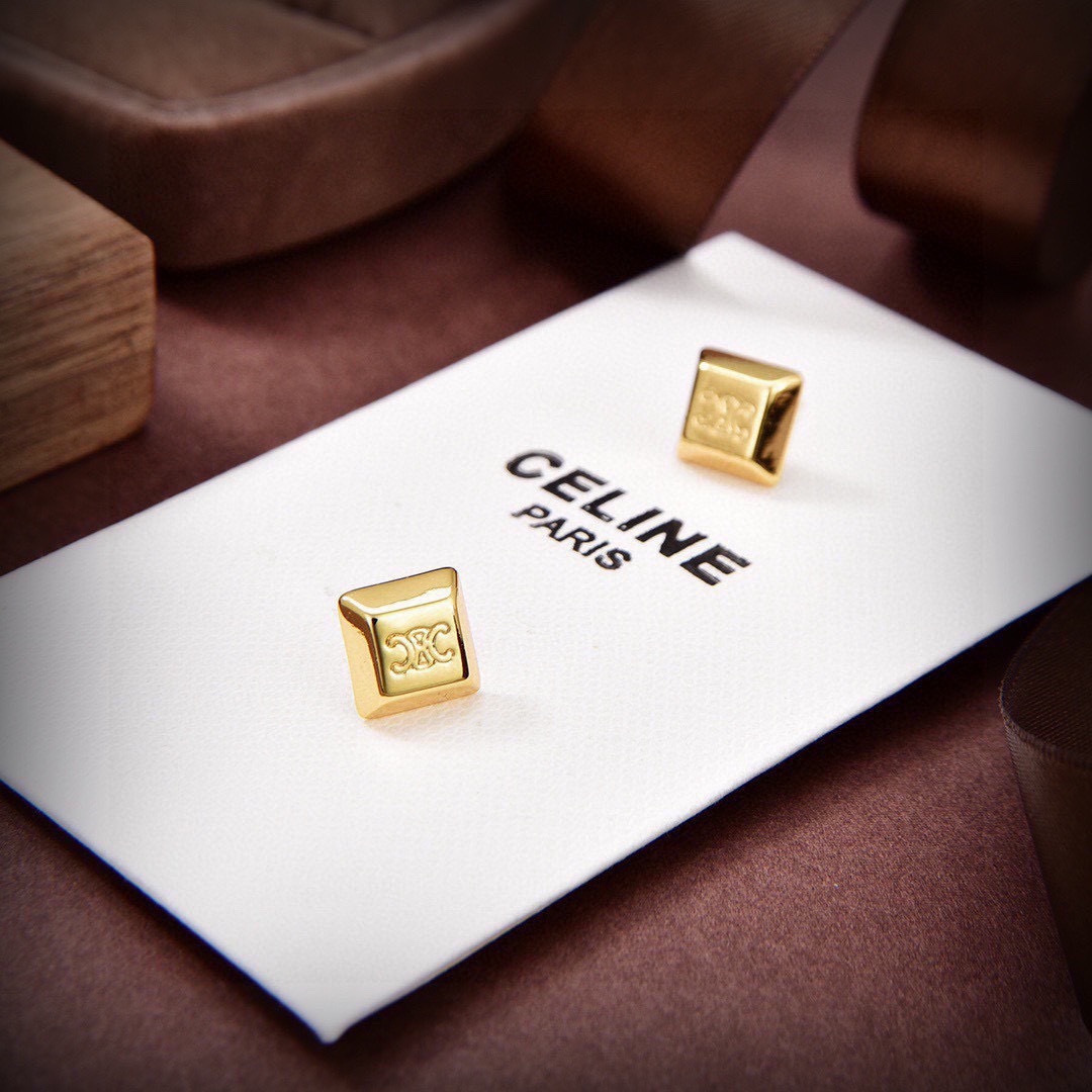 Celine Triomphe Square Stud earrings gold-tone metal 8mm stud diameter