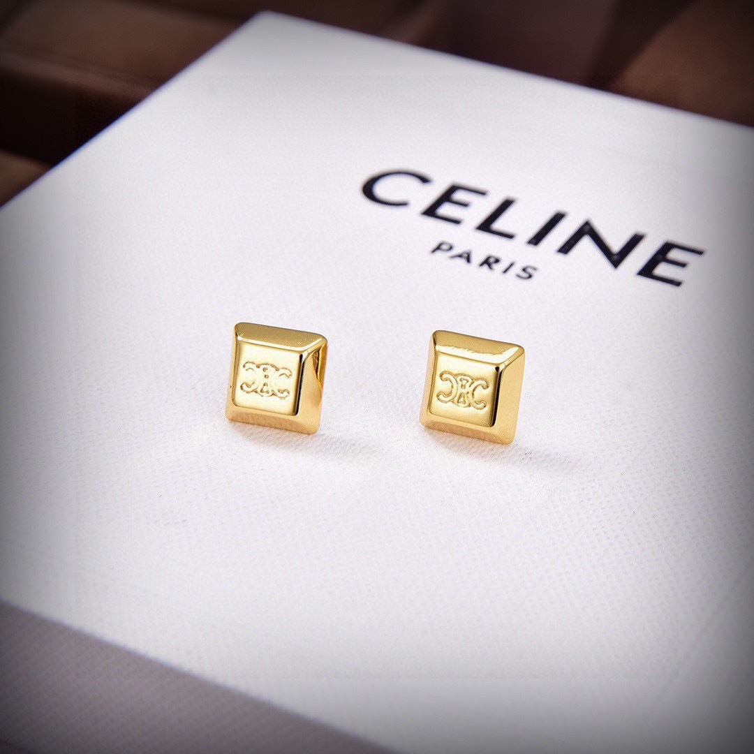 Celine Triomphe Square Stud earrings gold-tone metal 8mm stud diameter