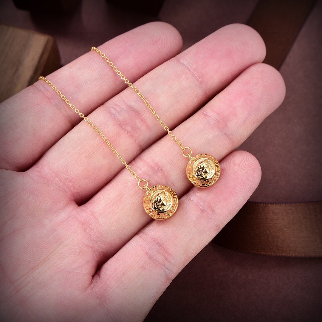 Luxury necklace