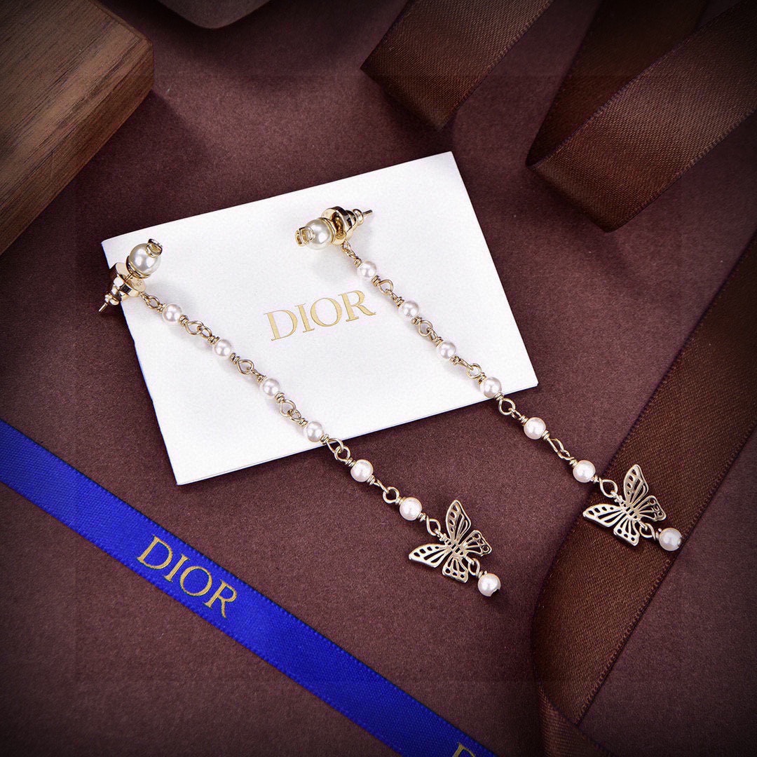 Dior CD Butterfly Pearl Long Drop earrings Gold-tone metal with white pearls Approximately 8cm drop length