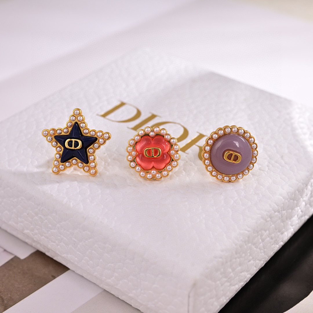 Dior Petit CD Lucky Charms Stud Earrings Set earrings Gold-tone metal with white faux pearls navy blue enamel star coral pink resin flower lavender purple resin disc gold CD logo accents One Size 1 2cm diameter per