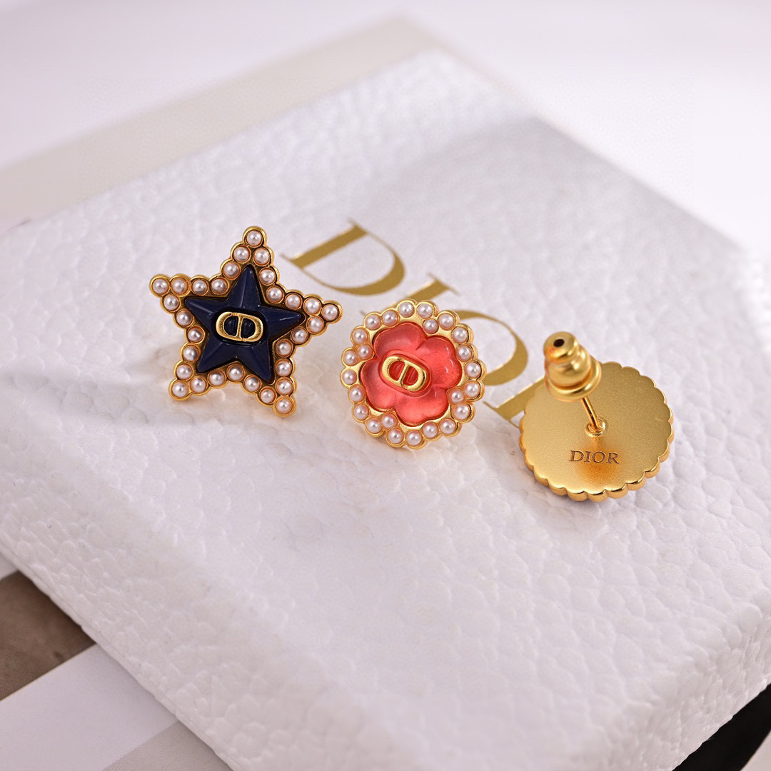 Dior Petit CD Lucky Charms Stud Earrings Set earrings Gold-tone metal with white faux pearls navy blue enamel star coral pink resin flower lavender purple resin disc gold CD logo accents One Size 1 2cm diameter per