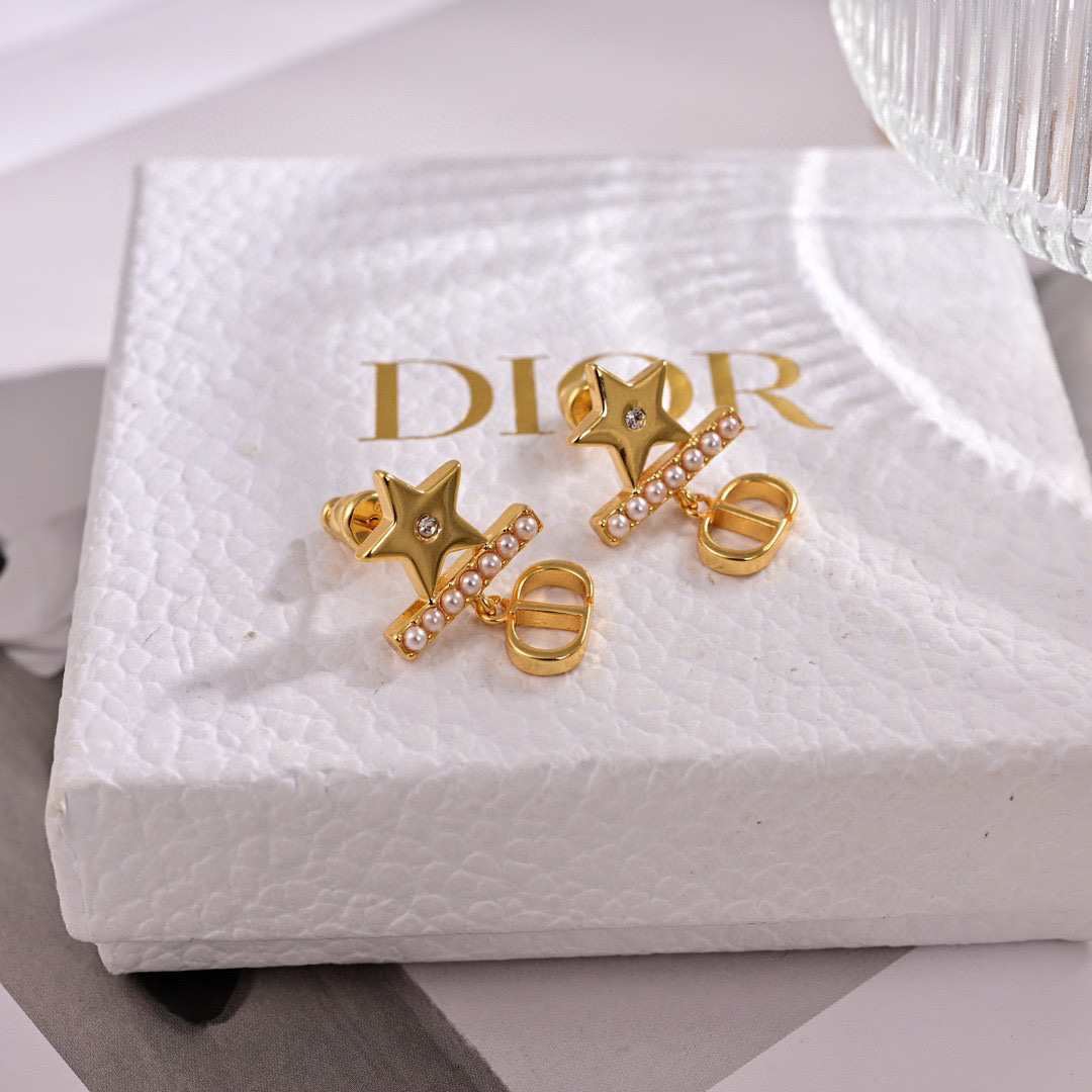 Dior Star CD Pearl Drop Earrings earrings Gold-tone metal white pearls clear crystal accents One Size