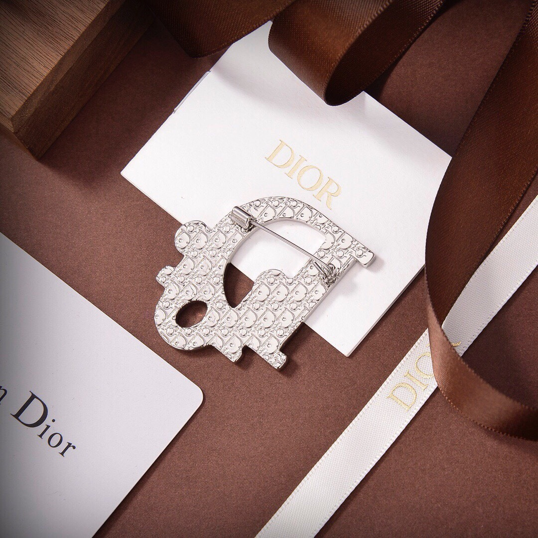 Dior CD Logo Brooch brooch Silver-toned metal with bright turquoise crackle enamel 4cm width
