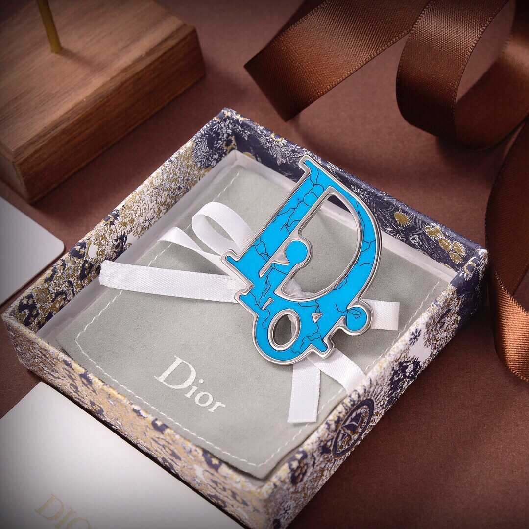 Dior CD Logo Brooch brooch Silver-toned metal with bright turquoise crackle enamel 4cm width