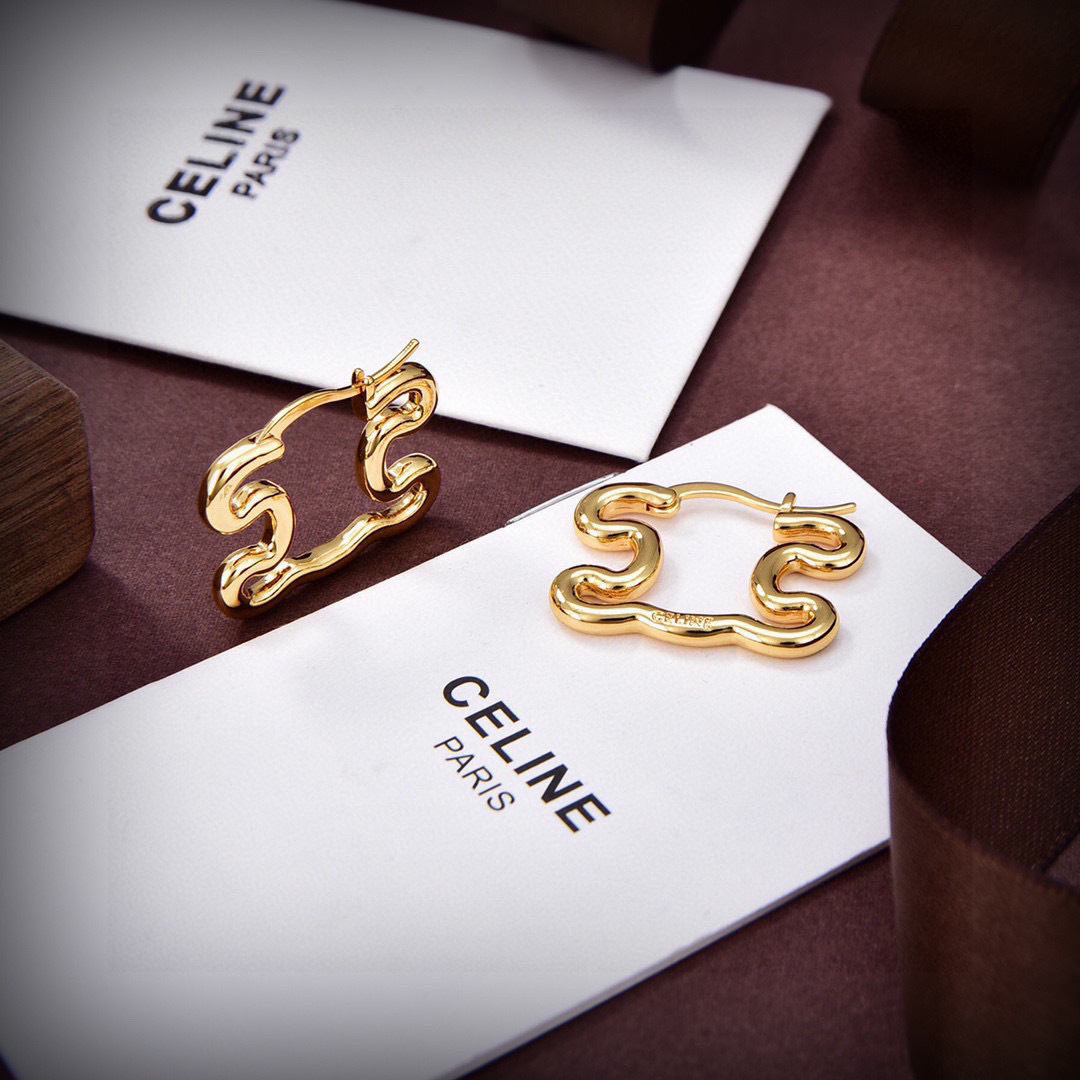 Celine Precious Wavy Hoop earrings 18k gold tone metal no gemstones 2 5cm hoop diameter