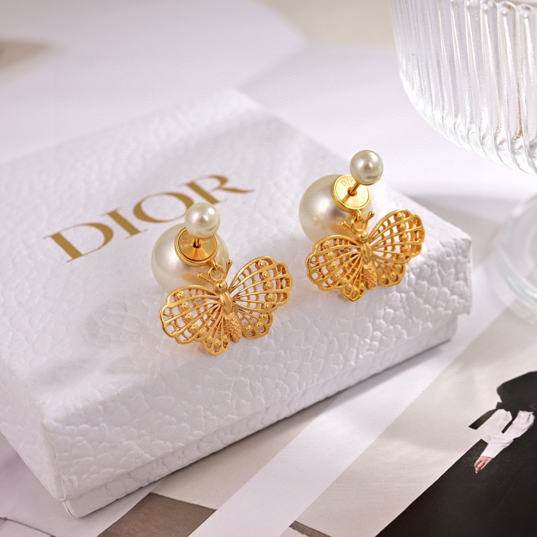 Dior Tribales earrings Gold-tone metal with white resin pearl accents One Size
