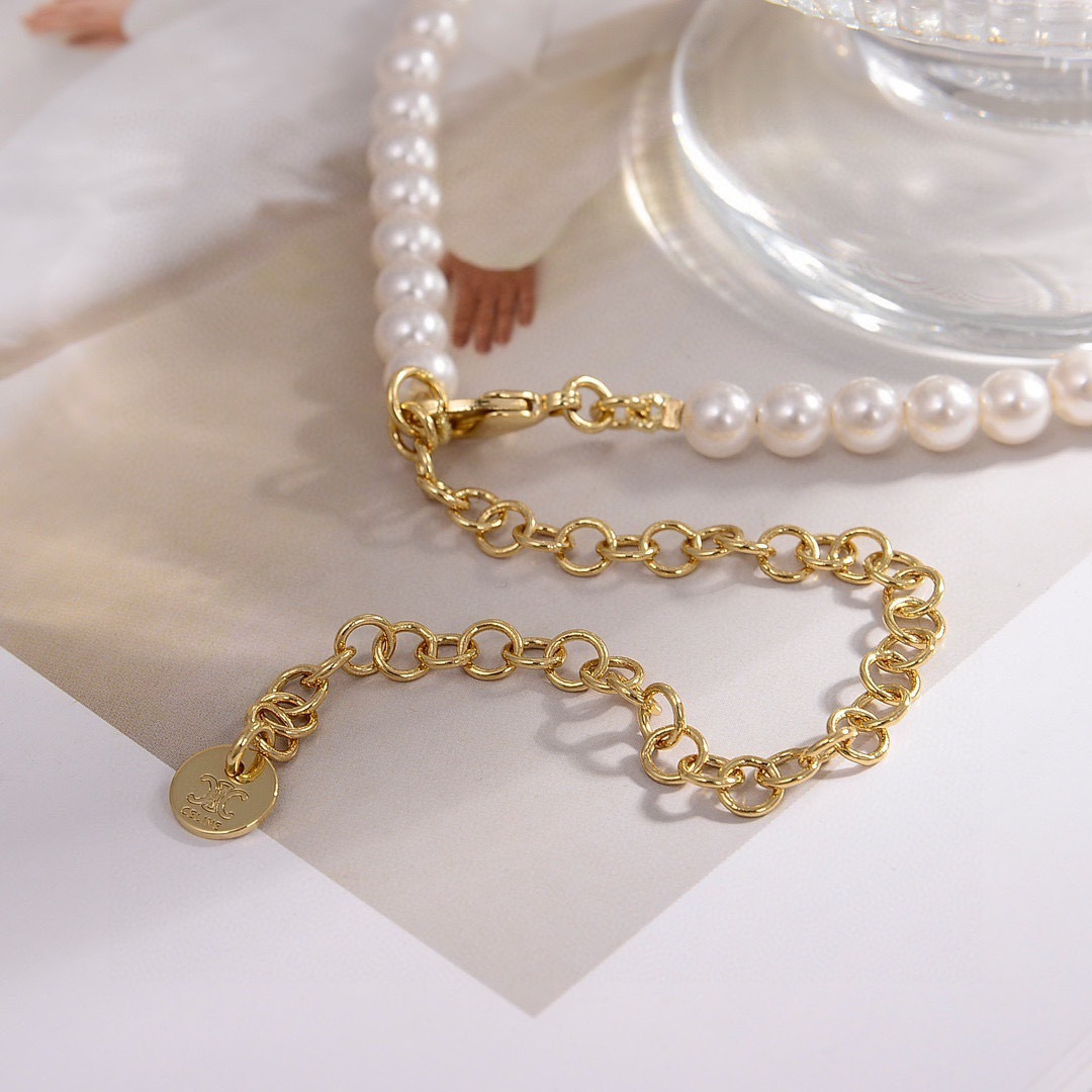 Celine Precious Heart Pearl necklace gold-tone metal white pearl clear crystal accents 40cm with 5cm extender chain