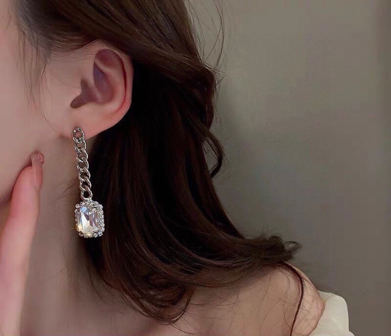 Celine PRECIOUS earrings silver-toned metal with clear faceted crystals 5 5cm drop length