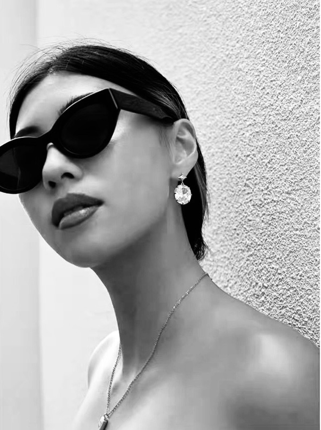 Celine Star Oval Crystal Drop earrings silver-toned metal clear faceted crystal 2 5cm drop length