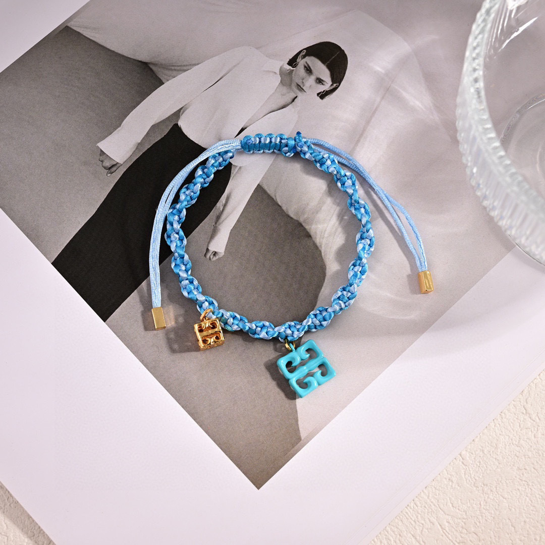 Luxury necklace