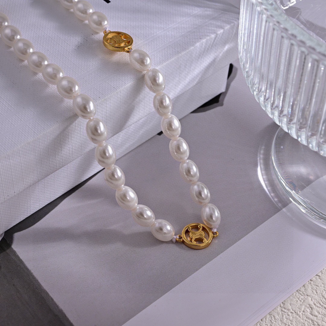 Celine PRECLOUS Triomphe Pearl Necklace necklace gold-tone metal white pearl 42cm with 5cm extender chain