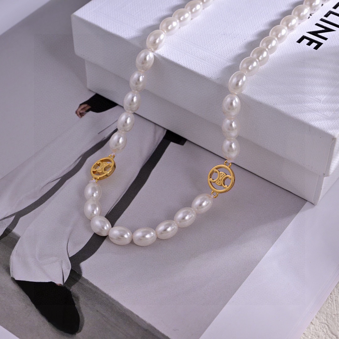 Celine PRECLOUS Triomphe Pearl Necklace necklace gold-tone metal white pearl 42cm with 5cm extender chain