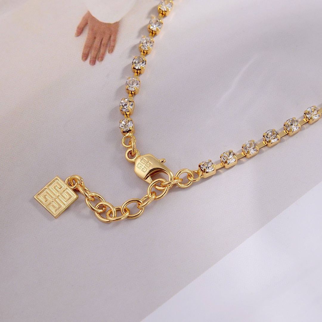Luxury necklace
