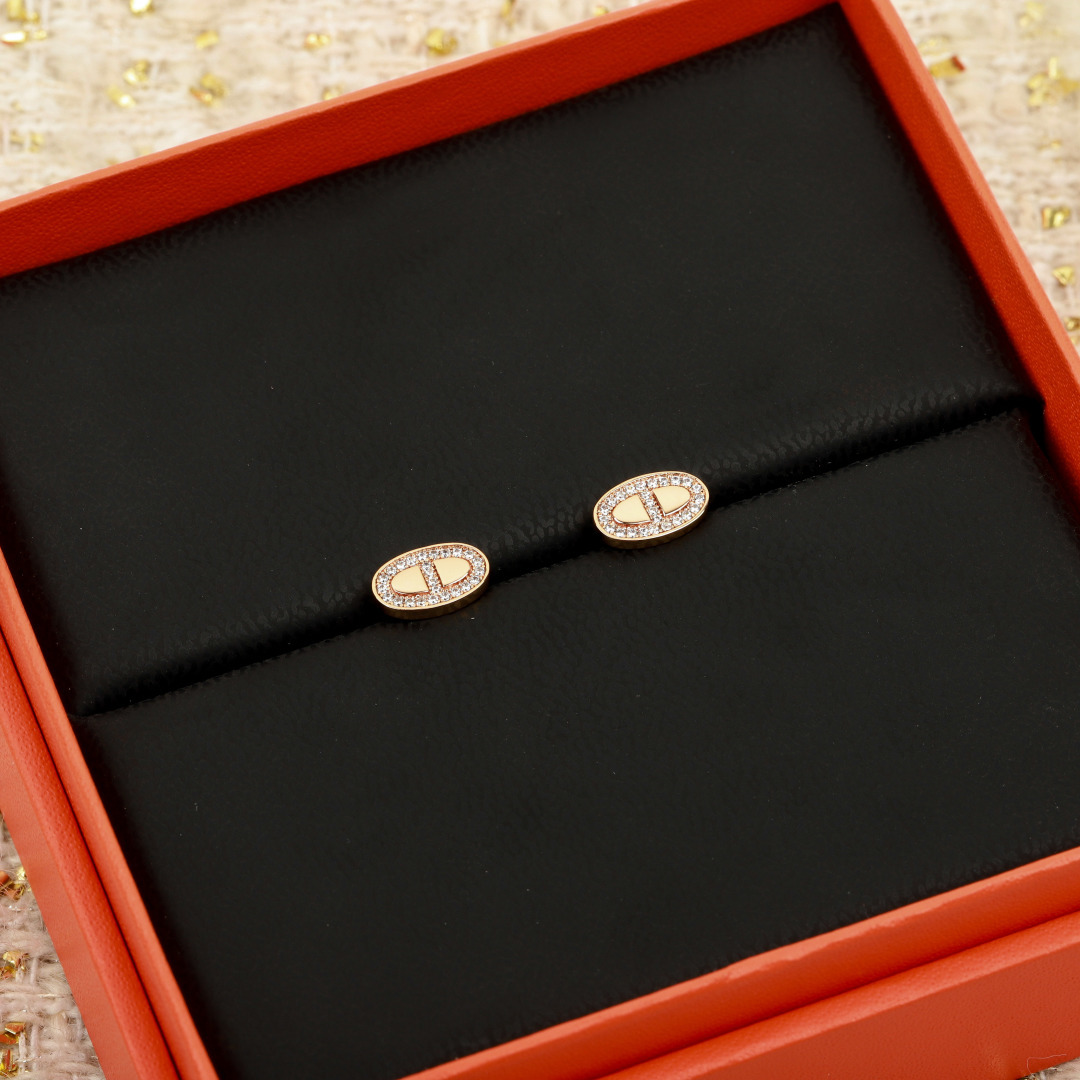 Luxury necklace