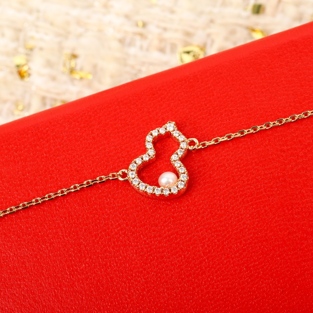 Qeelin Wulu bracelet 18K rose gold white diamond white pearl 17cm