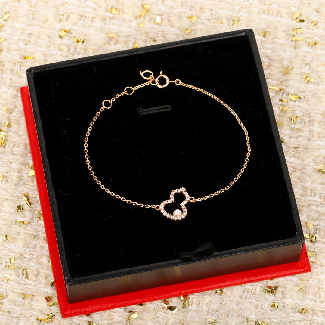 Qeelin Wulu bracelet 18K rose gold white diamond white pearl 17cm
