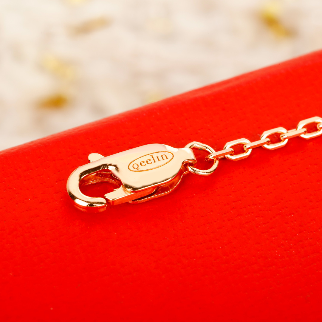 Qeelin Wulu necklace 18K white gold with diamonds 18K rose gold with diamonds 45cm