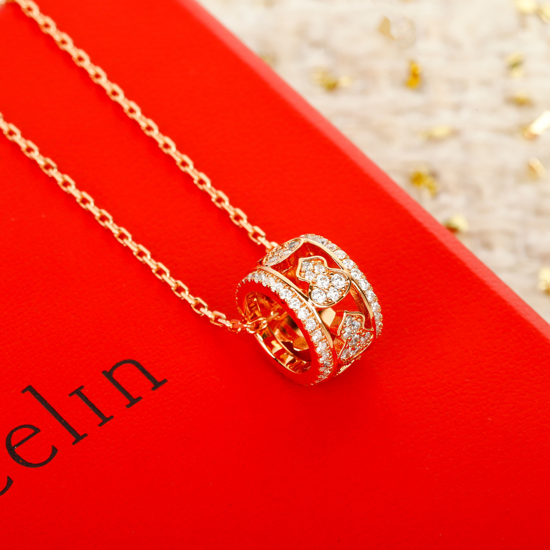 Qeelin Wulu necklace 18K white gold with diamonds 18K rose gold with diamonds 45cm