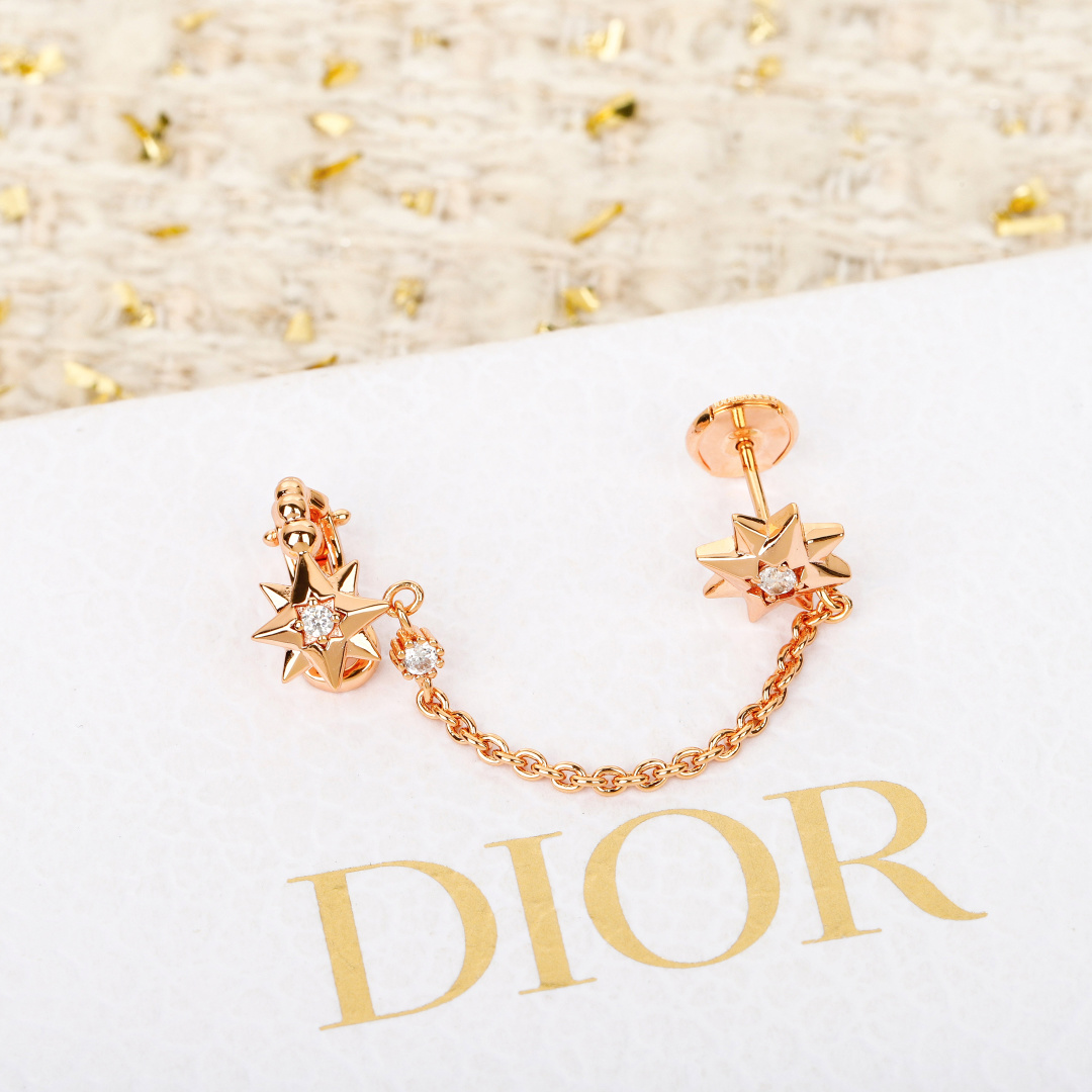 Dior Etoile des Vents Chain Ear Cuff earrings Rose gold metal with clear diamond accent stones One Size single ear cuff with 1cm connecting