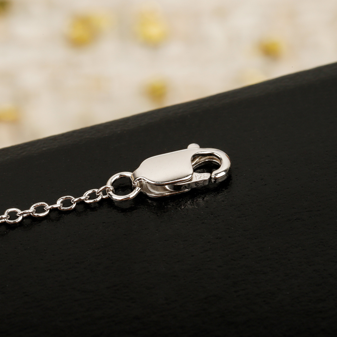 Qeelin Wulu Mini Solitaires necklace 18K white gold with clear diamonds 18K rose gold with clear diamonds 42cm
