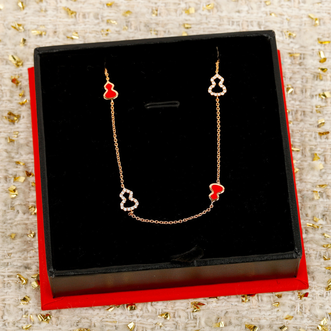 Qeelin Wulu Mini Solitaires necklace 18K rose gold red carnelian white diamond 42cm with 5cm extender
