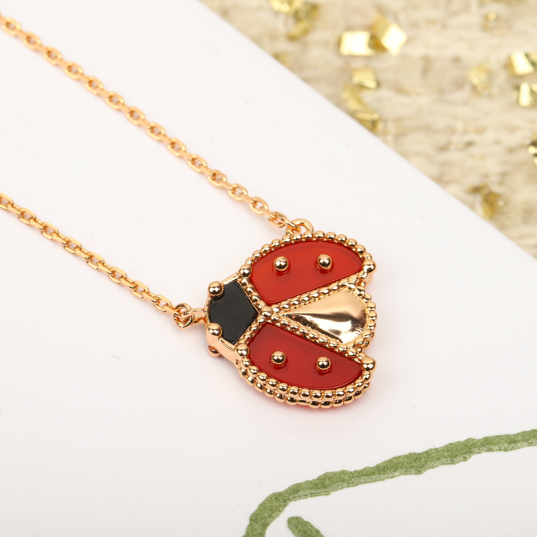 Van Cleef Arpels Lucky Spring Ladybug Pendant Necklace necklace 18k rose gold with red carnelian and black onyx 42cm with adjustable extender