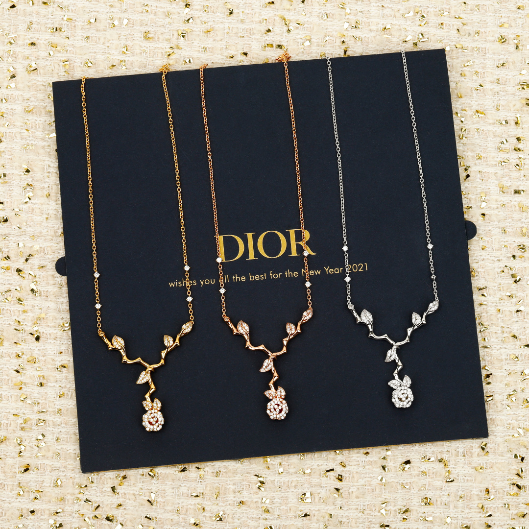 Dior Rose necklace 18K gold with clear diamonds available in yellow gold rose gold and white gold variants 42cm