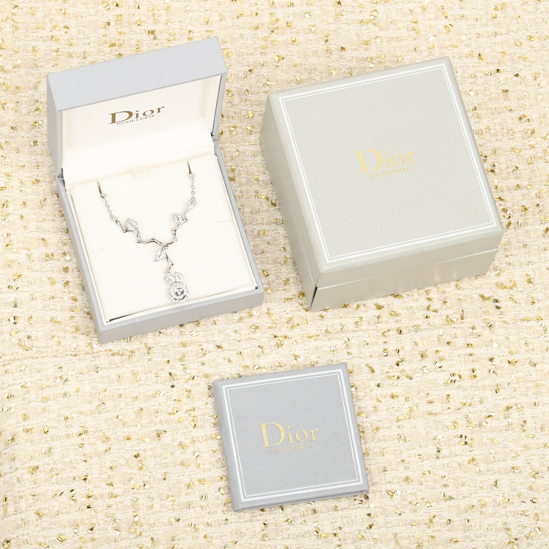 Dior Rose Dior Bagatelle necklace 18K white gold white diamond 42cm