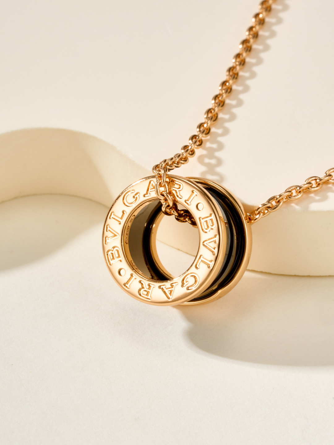Bvlgari B zero1 Rock necklace 18k rose gold with black ceramic and white ceramic 40-45cm adjustable