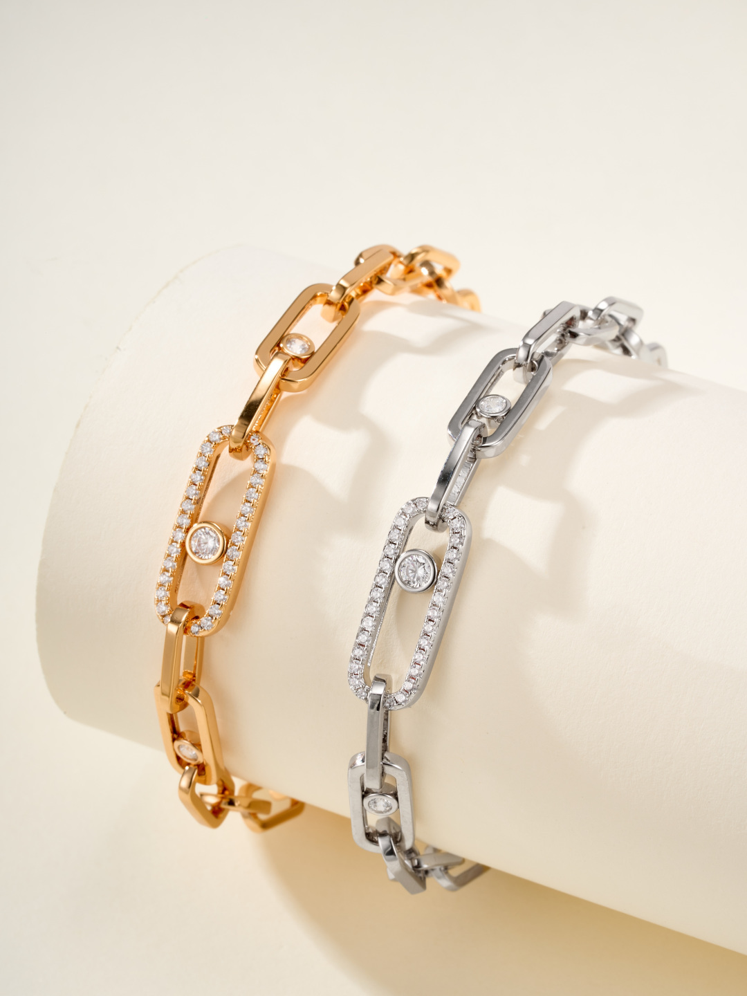 Messika Move Link bracelet Yellow gold with clear diamonds White gold with clear diamonds 19cm